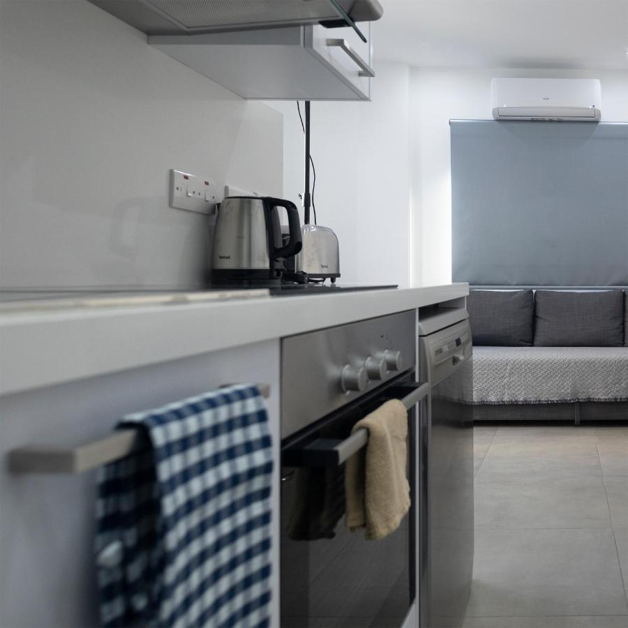 Lovely 2 Bed Apartment In Larnaca City Centre Dış mekan fotoğraf